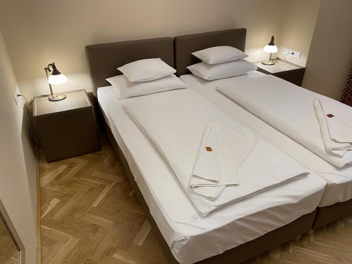 Dózsa Apartman Szeged Kültér fotó