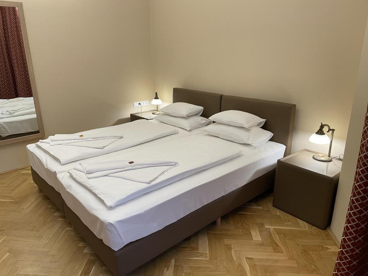 Dózsa Apartman Szeged Kültér fotó