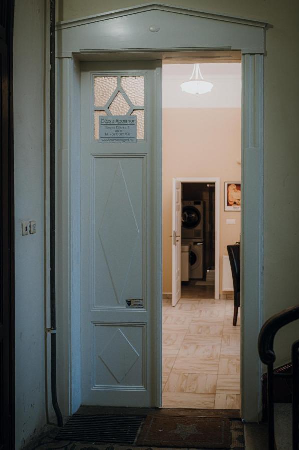 Dózsa Apartman Szeged Kültér fotó