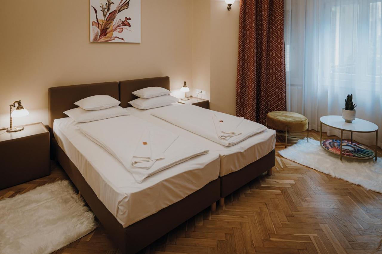 Dózsa Apartman Szeged Kültér fotó